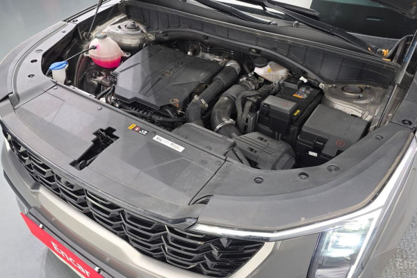 2024 Kia Sorento с пробегом 21 061 км