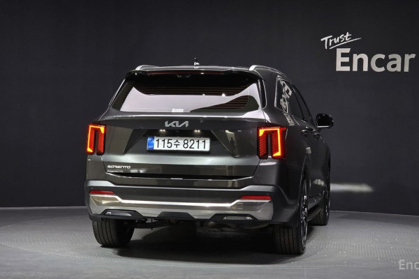 2025 Kia Sorento с пробегом 28 792 км