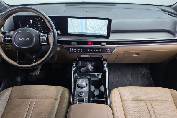 2024 Kia Sorento с пробегом 21 061 км