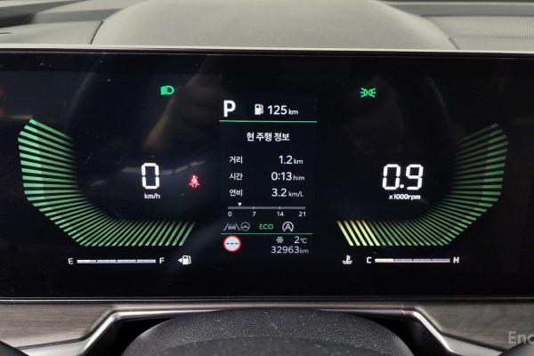 2024 Kia Sorento с пробегом 32 963 км