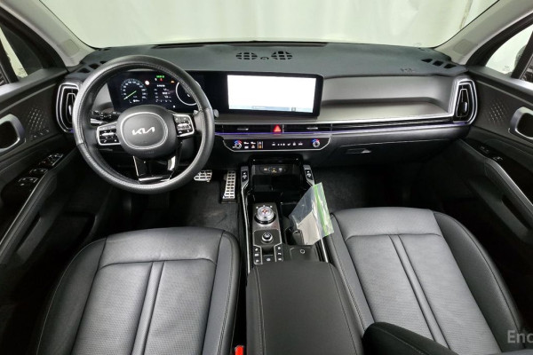 2025 Kia Sorento с пробегом 28 792 км