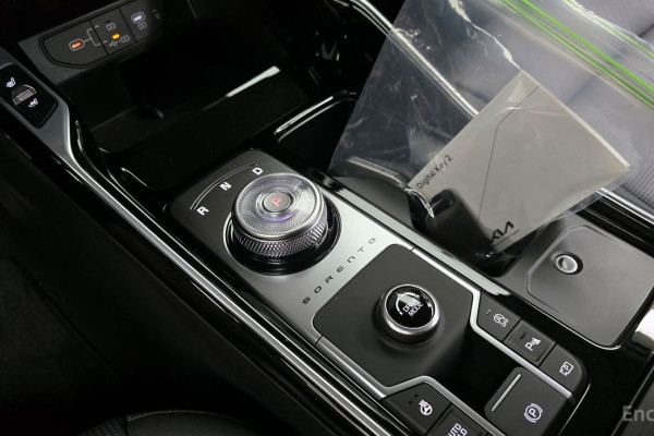 2025 Kia Sorento с пробегом 28 792 км