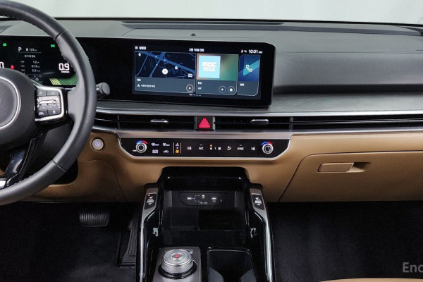 2024 Kia Sorento с пробегом 32 963 км