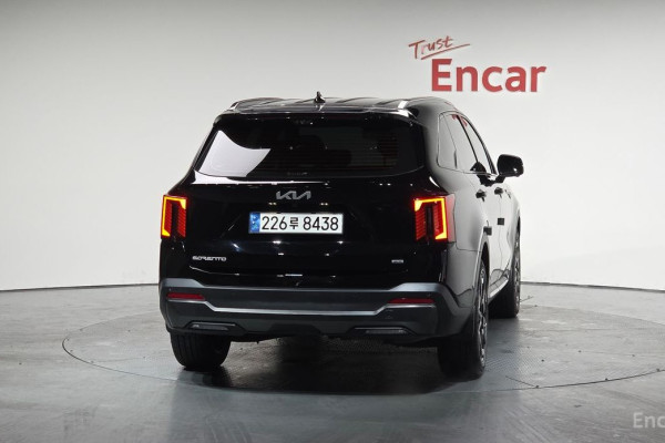 2024 Kia Sorento с пробегом 23 830 км