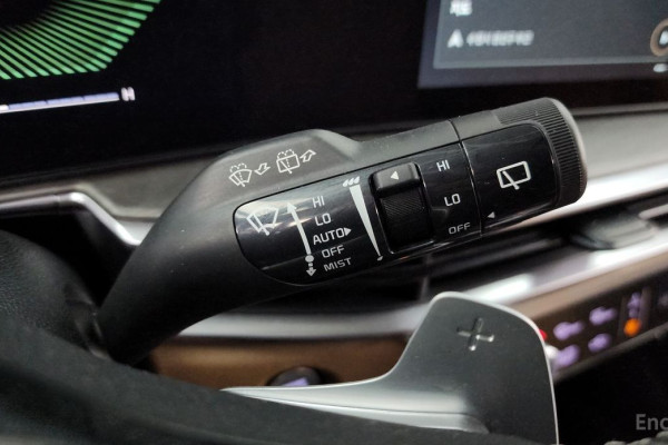 2024 Kia Sorento с пробегом 32 963 км