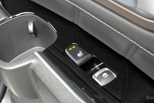 2025 Kia Sorento с пробегом 28 792 км