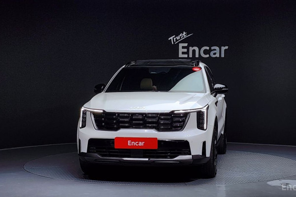 2024 Kia Sorento с пробегом 19 435 км