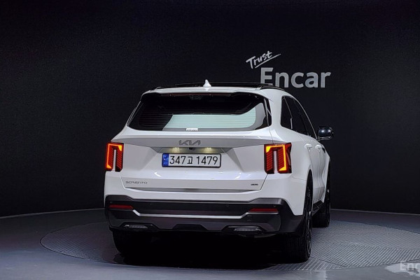 2024 Kia Sorento с пробегом 19 435 км