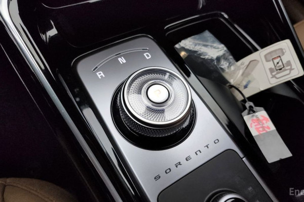 2024 Kia Sorento с пробегом 19 435 км