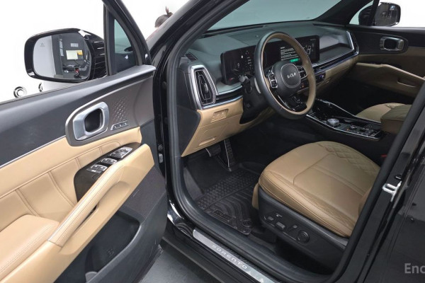 2024 Kia Sorento с пробегом 23 830 км