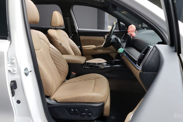 2024 Kia Sorento с пробегом 19 435 км