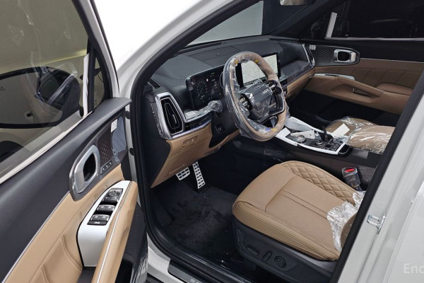 2025 Kia Sorento с пробегом 45 км