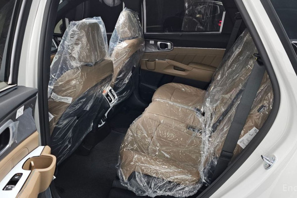 2025 Kia Sorento с пробегом 45 км