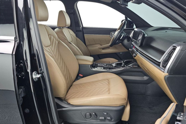 2023 Kia Sorento с пробегом 26 348 км