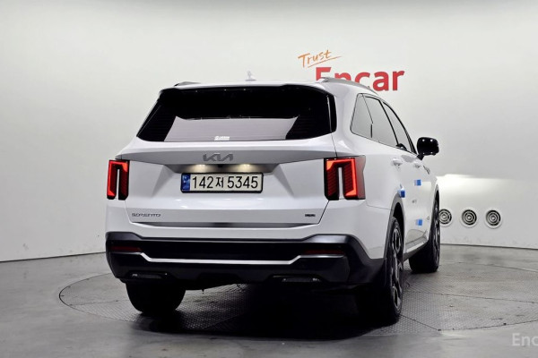 2024 Kia Sorento с пробегом 30 664 км