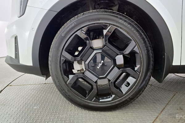 2024 Kia Sorento с пробегом 30 664 км