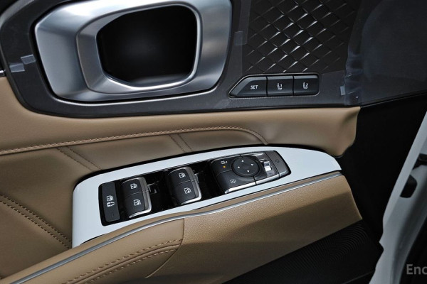 2025 Kia Sorento с пробегом 45 км