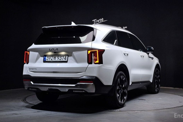 2023 Kia Sorento с пробегом 29 066 км