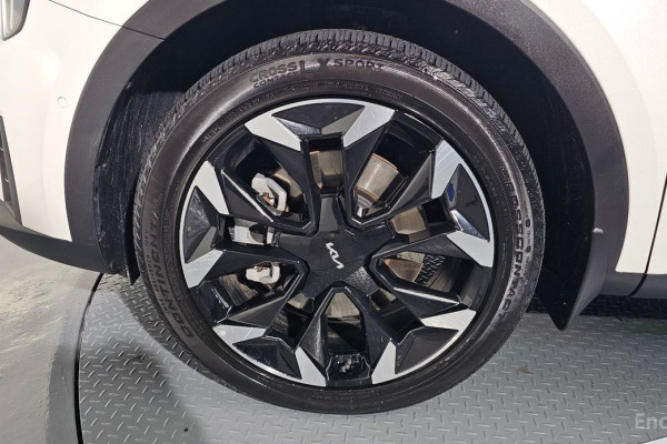 2023 Kia Sorento с пробегом 11 543 км