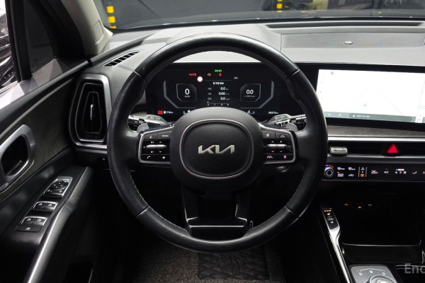 2023 Kia Sorento с пробегом 38 373 км