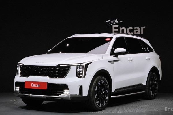 2023 Kia Sorento с пробегом 17 831 км