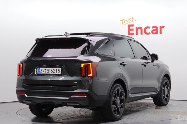 2025 Kia Sorento с пробегом 3 164 км