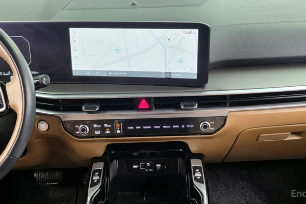 2023 Kia Sorento с пробегом 57 190 км