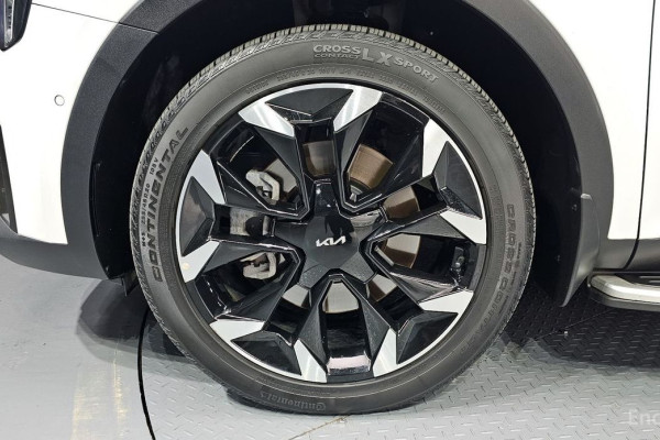 2023 Kia Sorento с пробегом 17 831 км