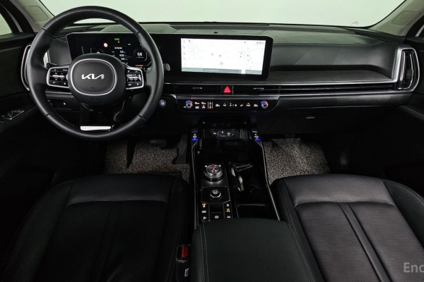 2024 Kia Sorento с пробегом 63 038 км