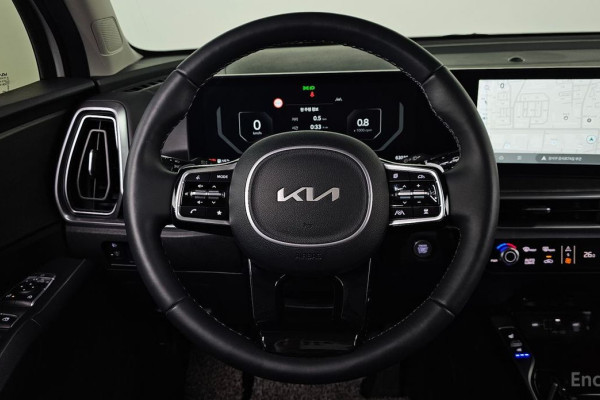 2024 Kia Sorento с пробегом 63 038 км