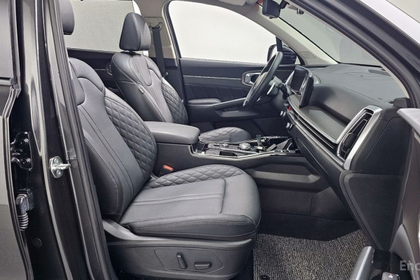 2024 Kia Sorento с пробегом 14 819 км