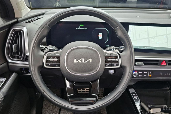 2024 Kia Sorento с пробегом 14 819 км