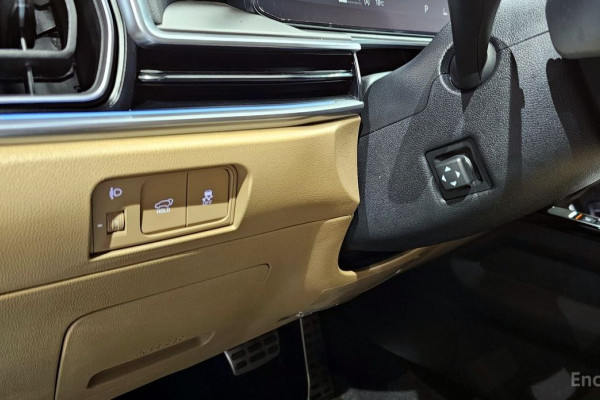 2025 Kia Sorento с пробегом 30 087 км