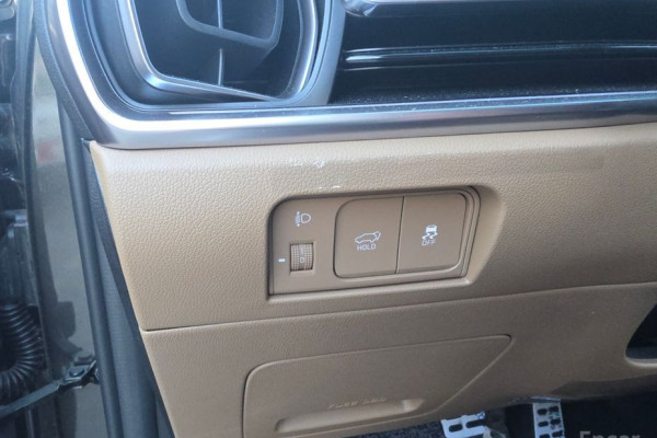 2024 Kia Sorento с пробегом 7 690 км