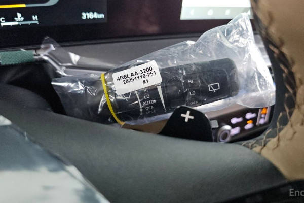 2025 Kia Sorento с пробегом 3 164 км