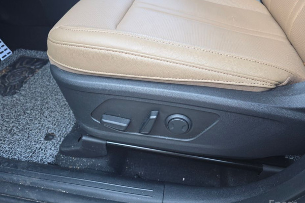 2024 Kia Sorento с пробегом 7 690 км