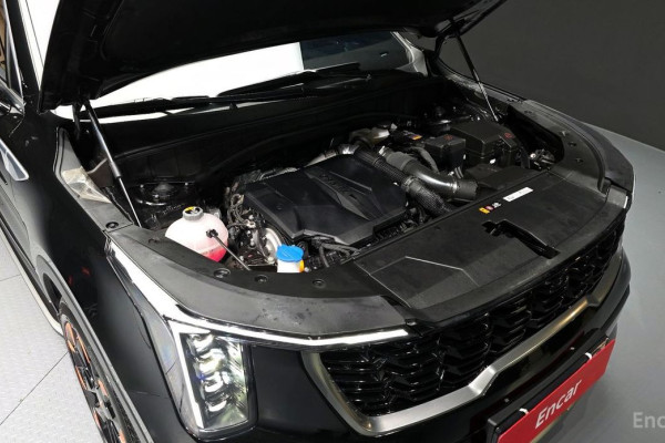 2024 Kia Sorento с пробегом 21 248 км