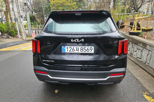 2024 Kia Sorento с пробегом 24 600 км