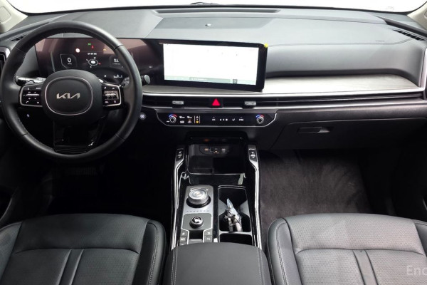 2023 Kia Sorento с пробегом 25 225 км