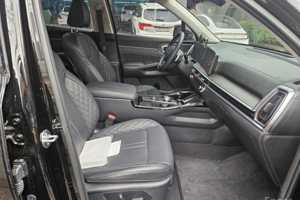 2024 Kia Sorento с пробегом 24 600 км