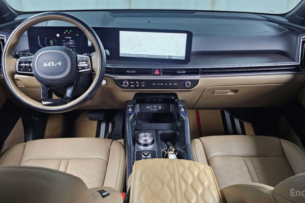 2024 Kia Sorento с пробегом 27 716 км