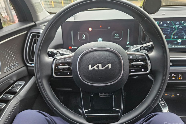 2024 Kia Sorento с пробегом 24 600 км