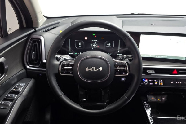 2023 Kia Sorento с пробегом 25 225 км