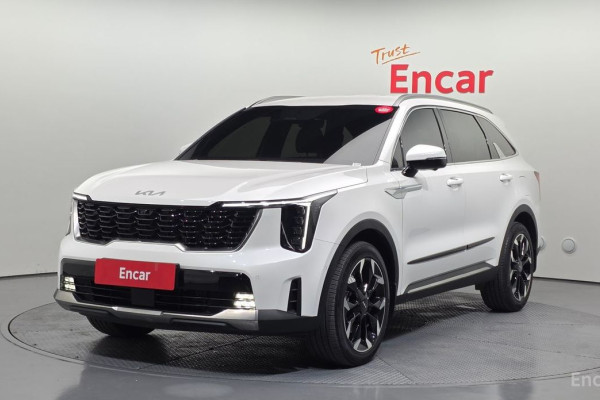 2024 Kia Sorento с пробегом 15 852 км