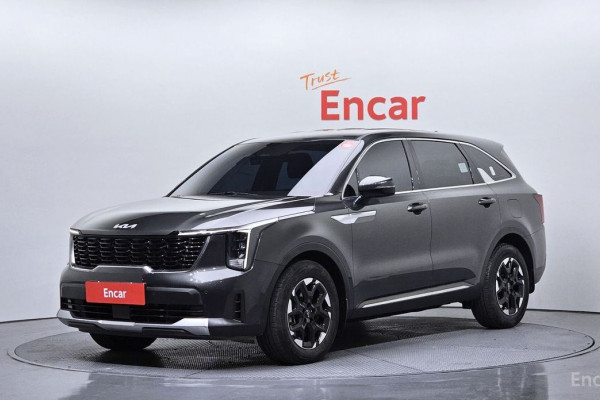 2023 Kia Sorento с пробегом 42 380 км