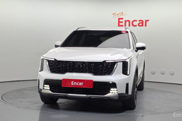 2024 Kia Sorento с пробегом 15 852 км