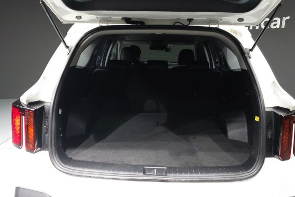 2023 Kia Sorento с пробегом 37 625 км