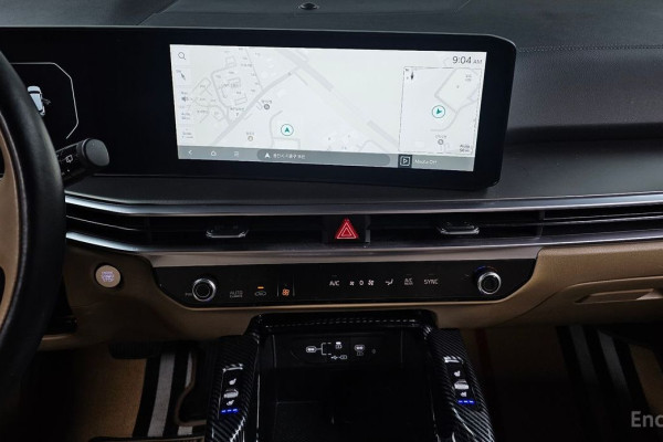 2024 Kia Sorento с пробегом 27 716 км