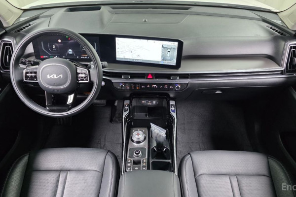 2024 Kia Sorento с пробегом 5 447 км