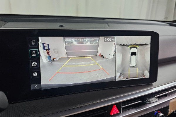 2024 Kia Sorento с пробегом 27 716 км